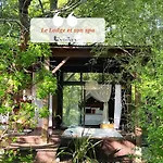 Couette-café Les Landines *